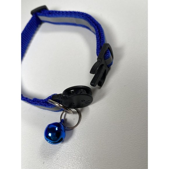 Blue Cat Breakaway Collar New With Jingle Bell And Reflective Strip - Picture 5 of 5